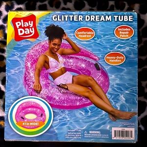 Poll float brand new in box